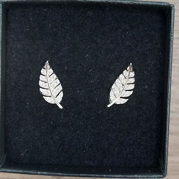 925 Sterling Silver Feather Earrings - Picture 7 of 9